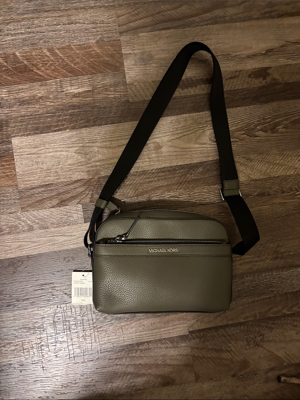 Michael Kors Olive Pebbled Leather Messenger Crossbody with Black Strap